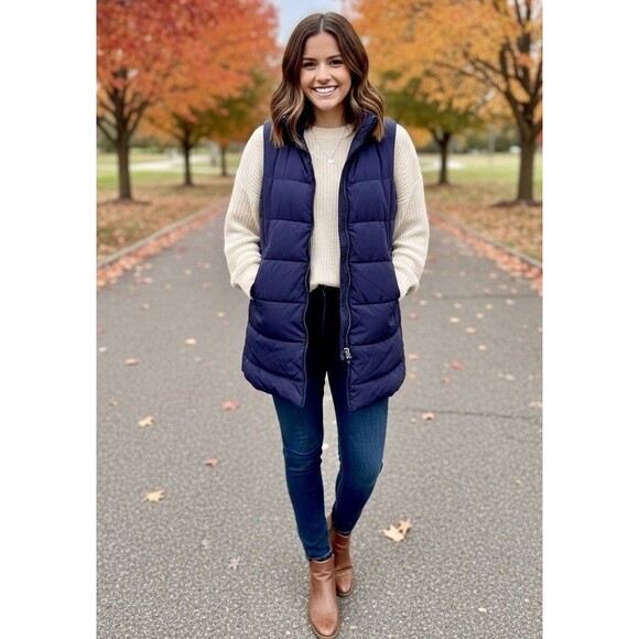 Women's Navy Longline Quilted Puffer Vest Outerwear Casual Missing Hood Size XL - Picture 2 of 10